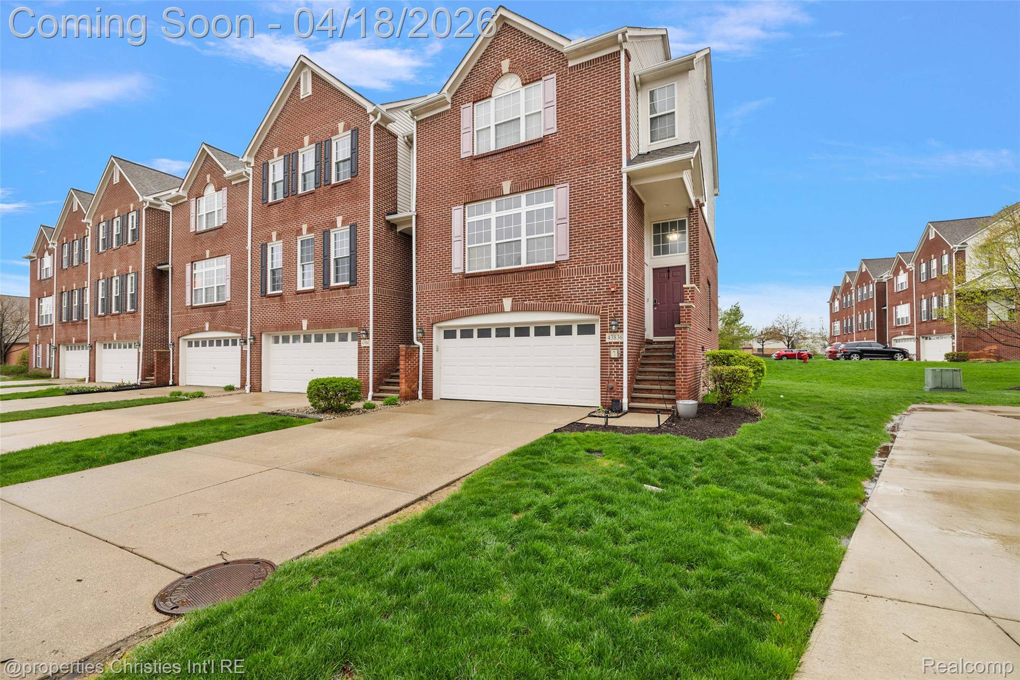 43836 Cherry Grove E CT E, Canton Charter Township, MI 48188