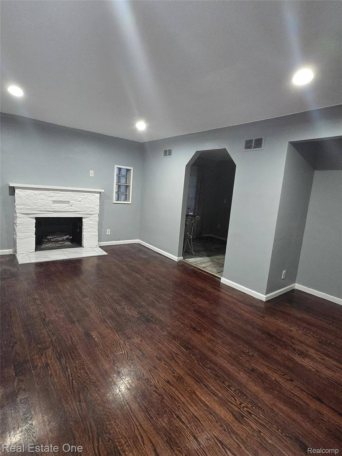 19830 Mahon ST, Southfieldcity_oakland, MI 48075