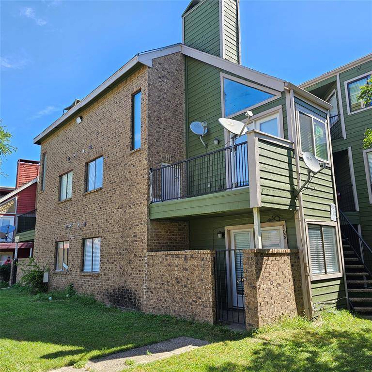 9837 WALNUT Street #108, Dallas, TX 75243