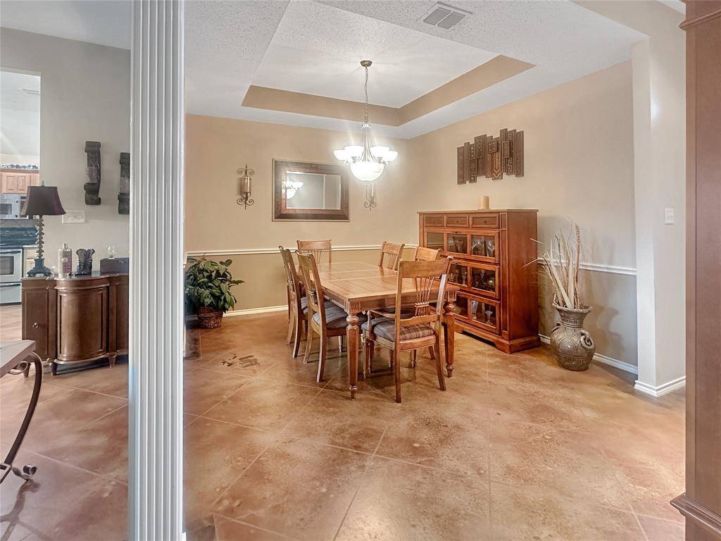 10717 Greenview Court, Benbrook, TX 76126