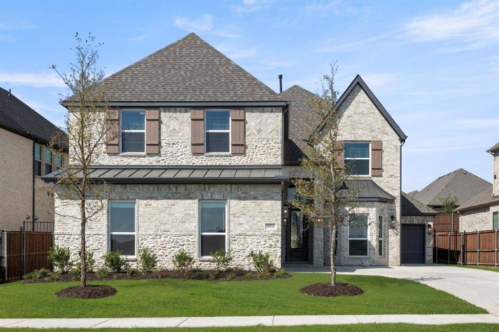 9933 Villa Verde Drive, Fort Worth, TX 76179
