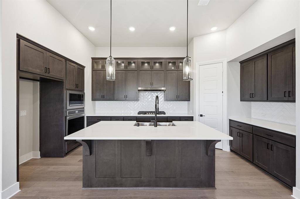 3776 American Paint Drive, Aubrey, TX 76227