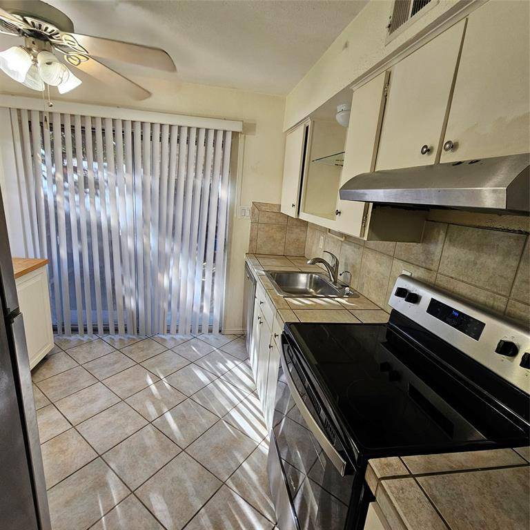 7903 Meadow Park Drive #103, Dallas, TX 75230