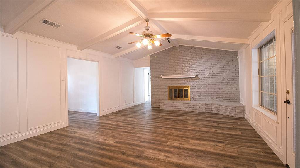 1413 British Boulevard, Grand Prairie, TX 75050