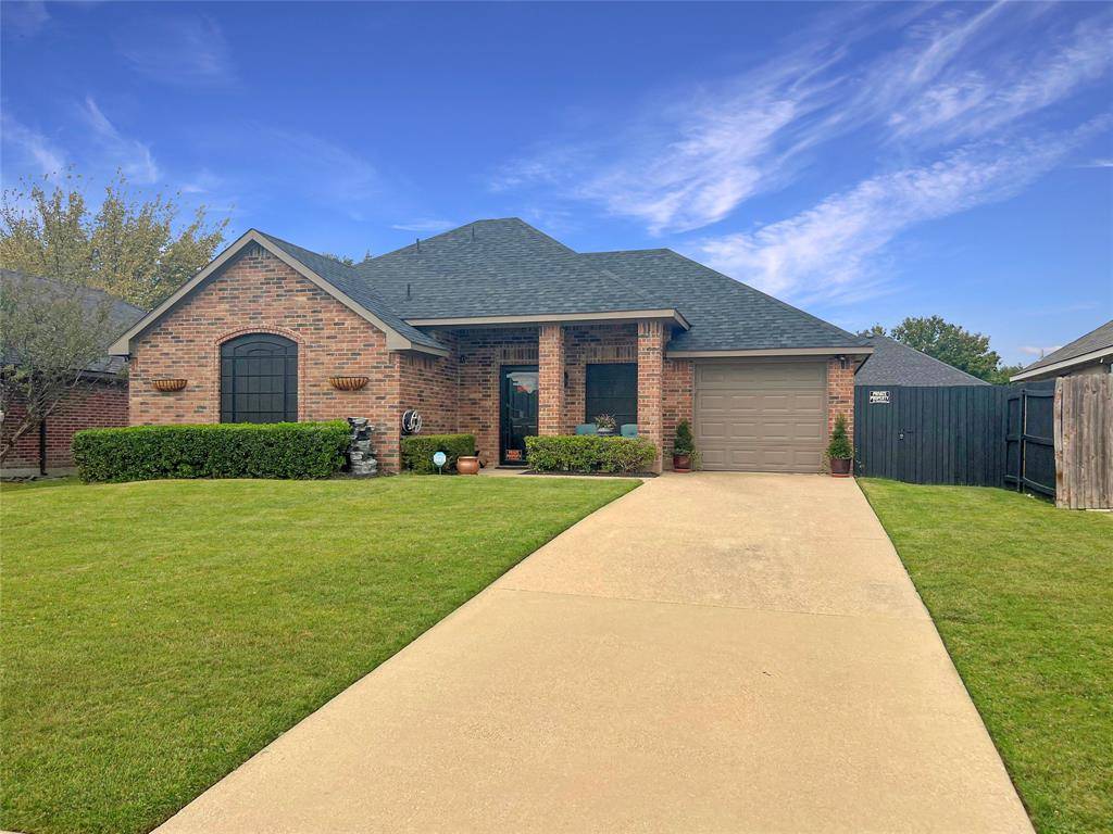 615 Jordan Lane, Waxahachie, TX 75165