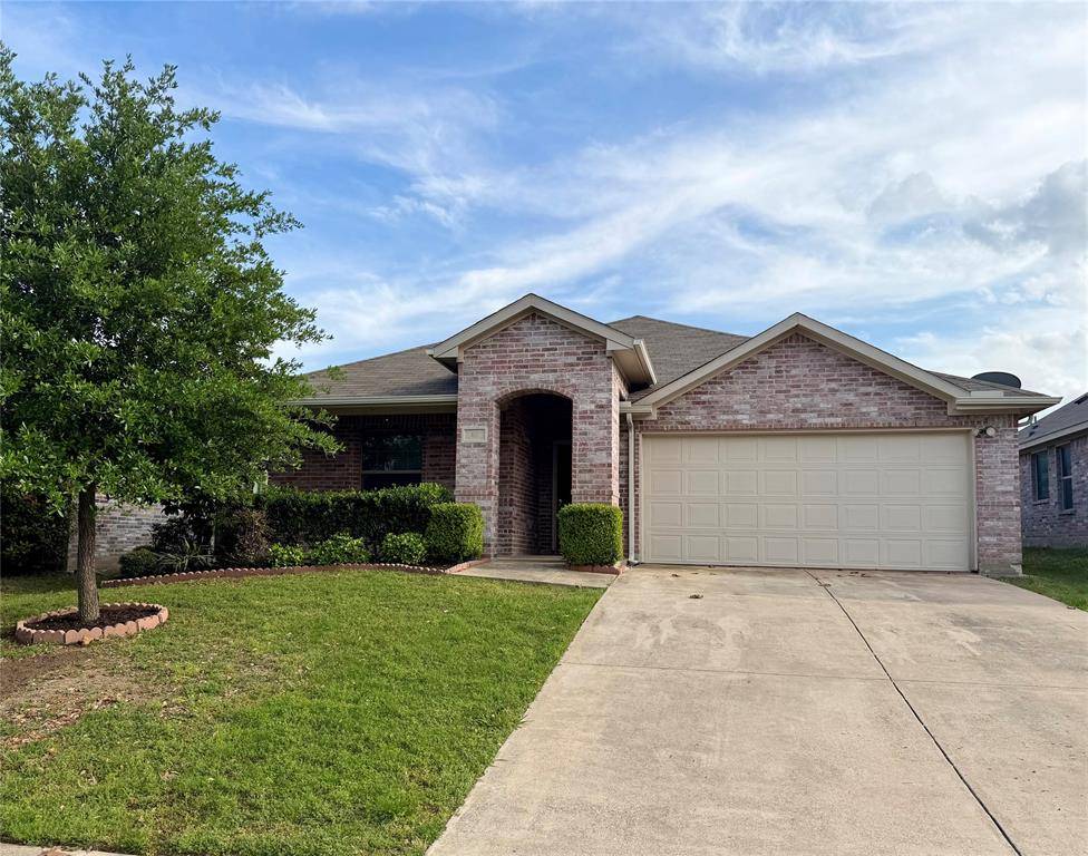 412 Stonecreek Drive, Princeton, TX 75407