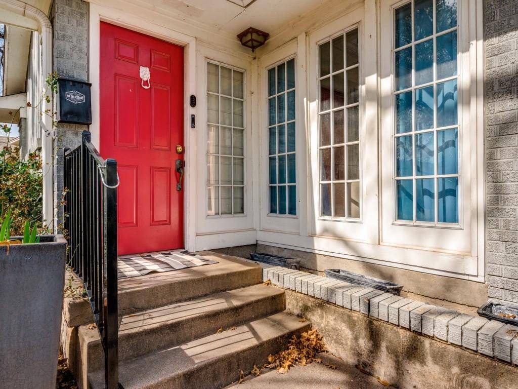 9835 Estate Lane, Dallas, TX 75238