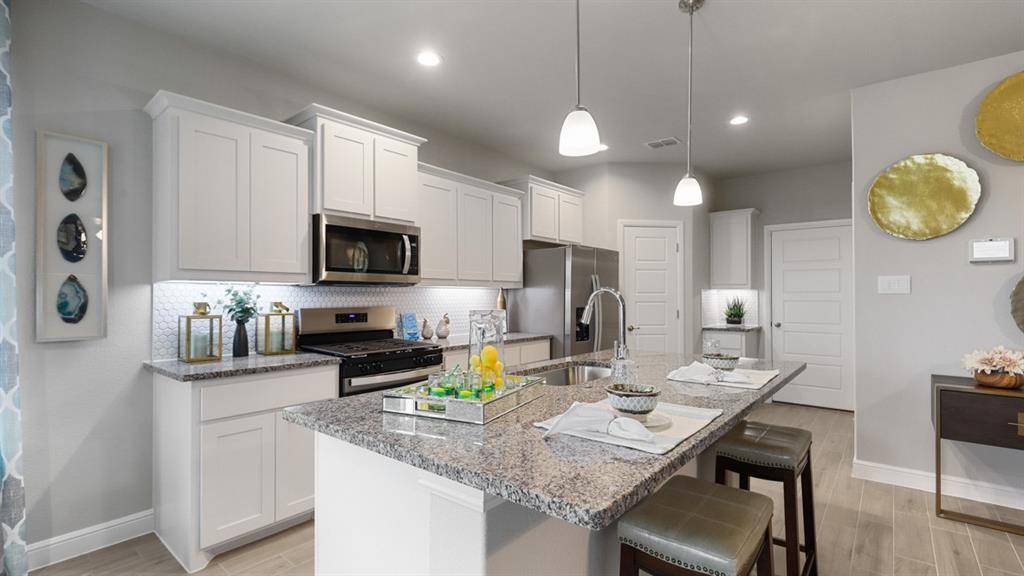 117 HUGO Court, Rhome, TX 76078
