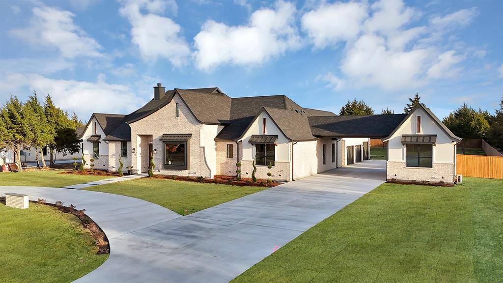 650 Gibson Road, Waxahachie, TX 75165