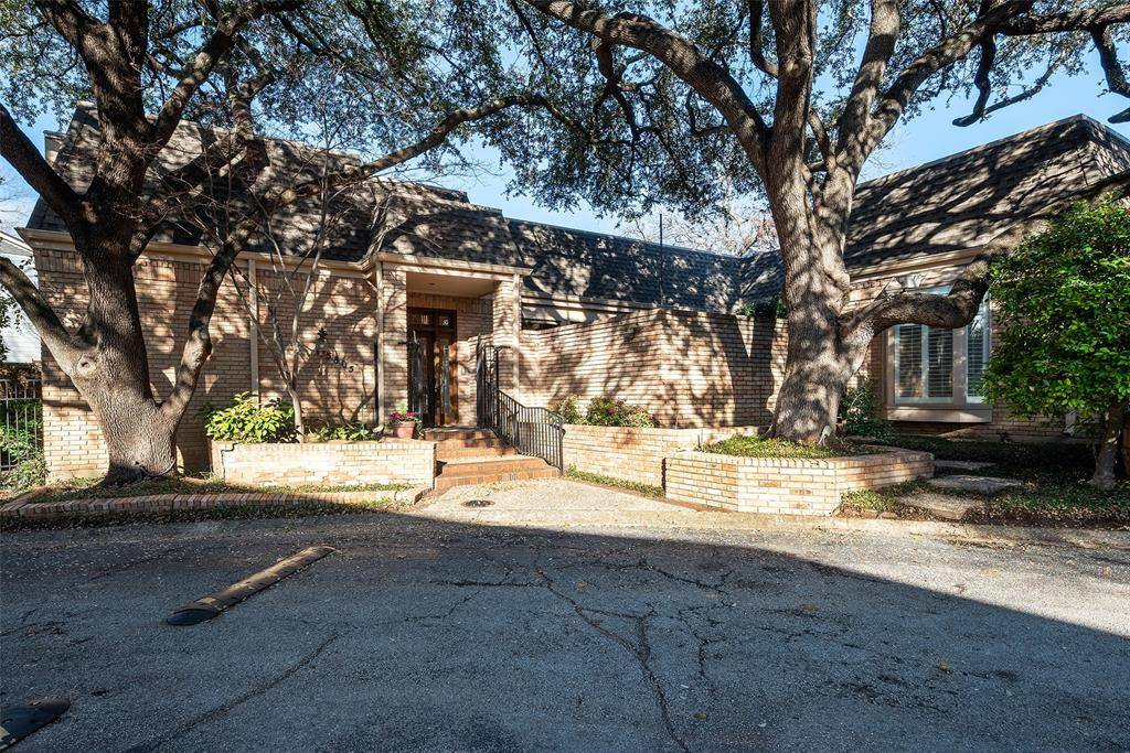 5805 Farquhar Lane, Dallas, TX 75209