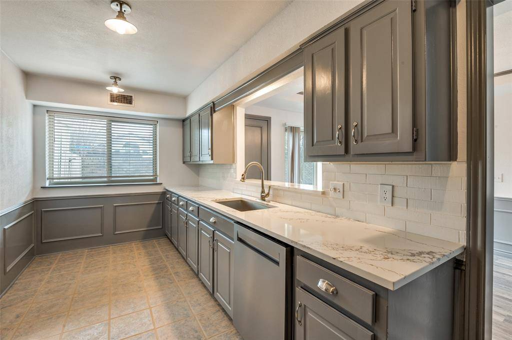 17079 Upper Bay Road, Addison, TX 75001