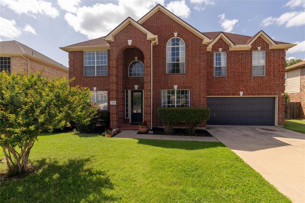 5732 Chelmsford Trail, Arlington, TX 76018