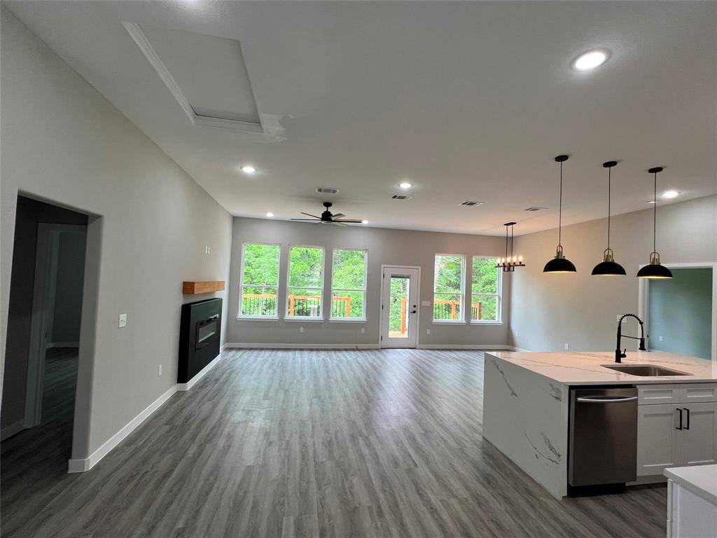 851 Welch Lane, Gun Barrel City, TX 75156