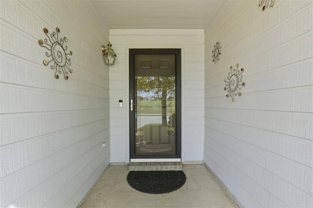 5762 Firethorn Drive, Dallas, TX 75249