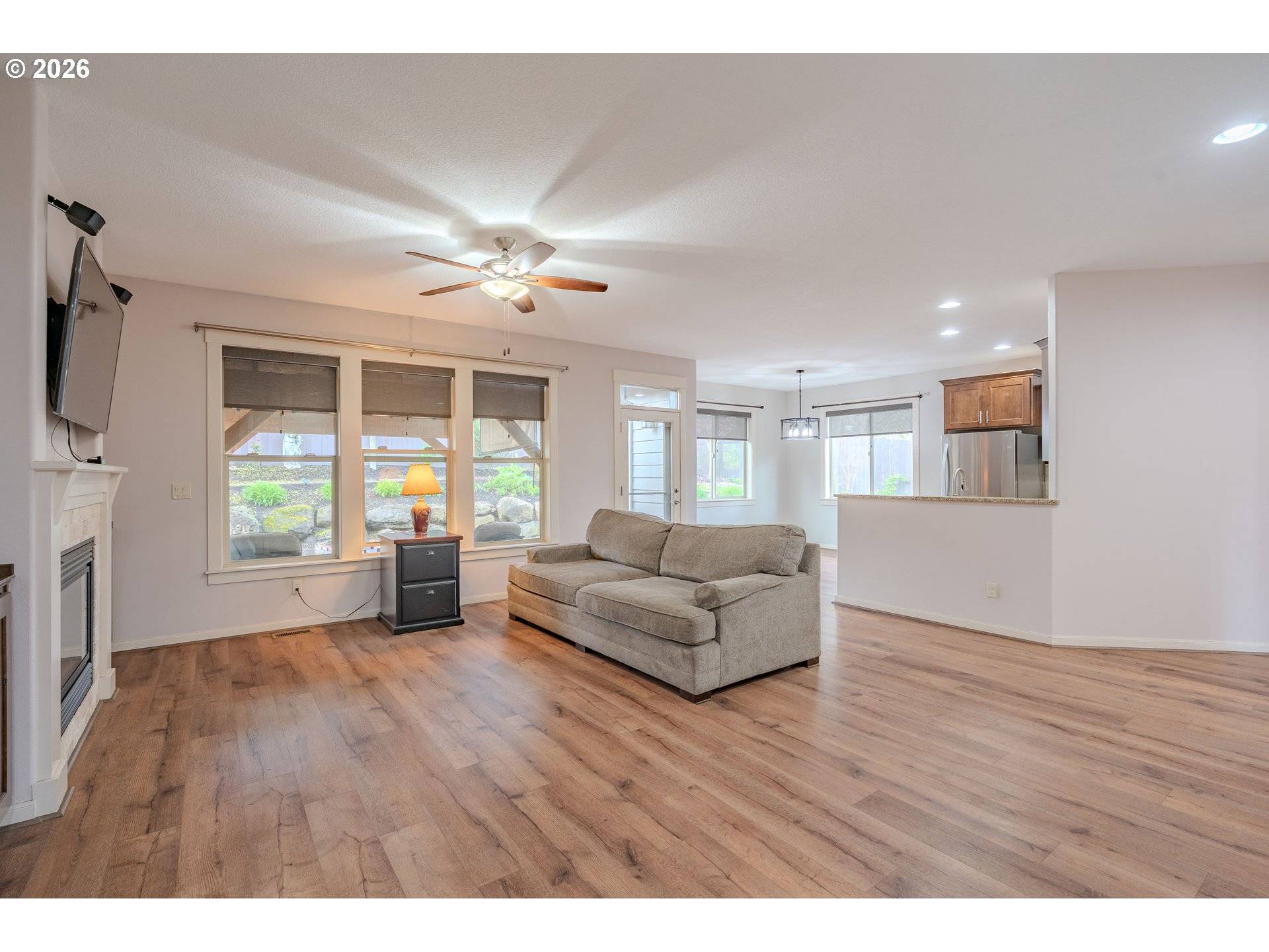 2156 SW 14TH DR, Gresham, OR 97080