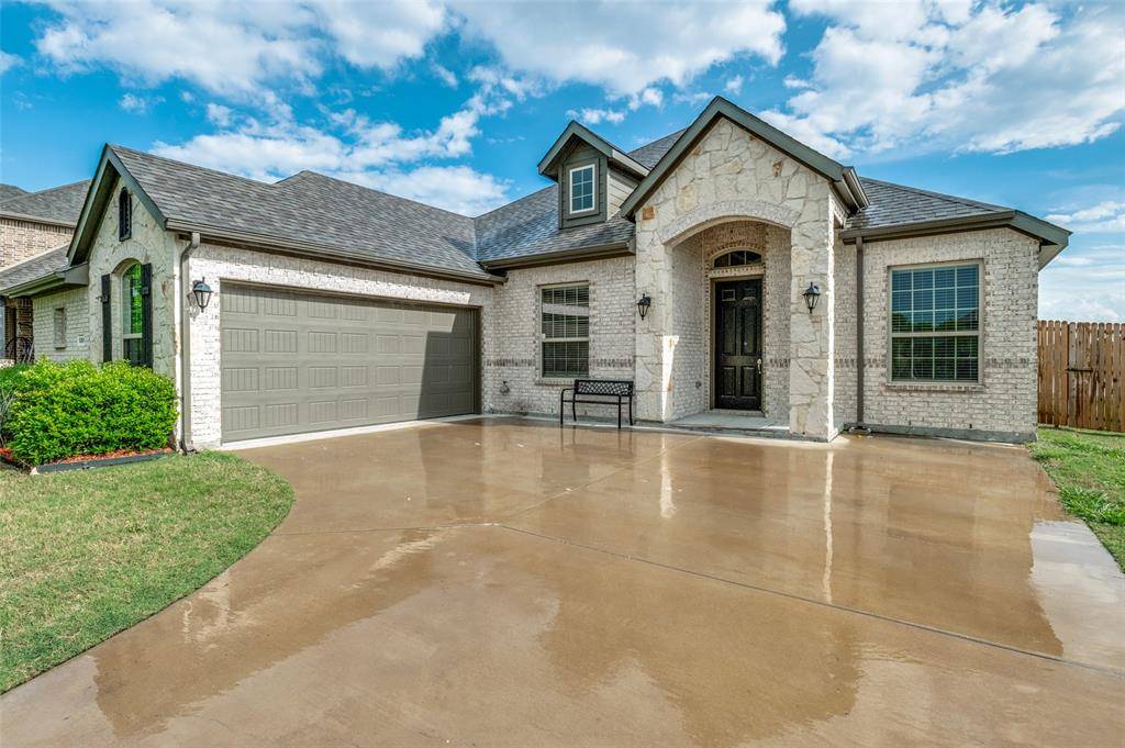 6206 Horizon Drive, Midlothian, TX 76065