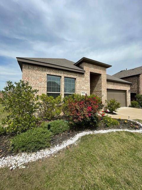 569 Spruce Trail, Forney, TX 75126