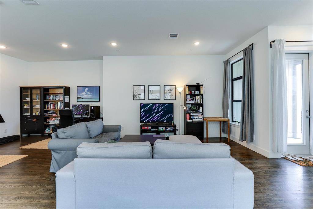 8044 Zeppos Drive, Plano, TX 75024