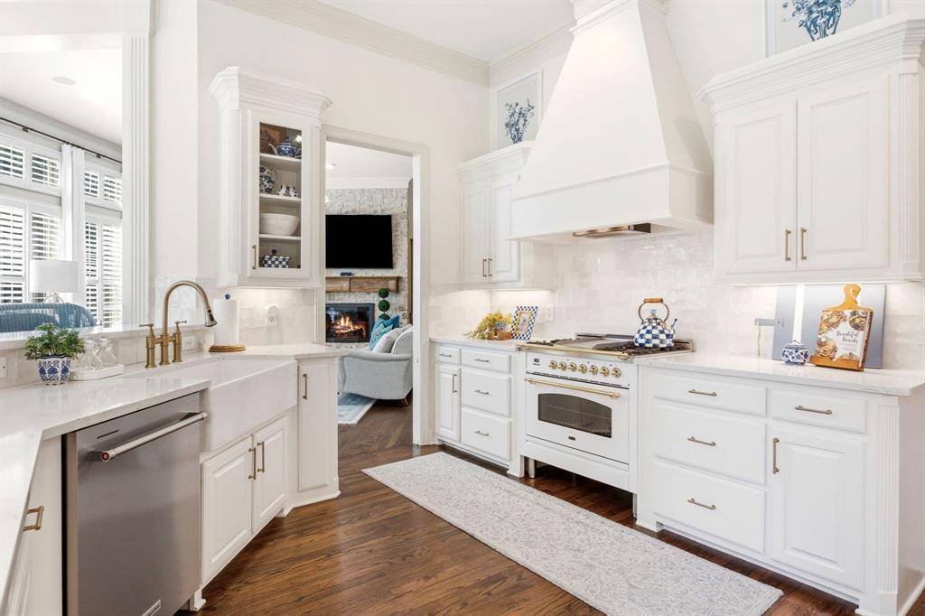 2320 Briar Court, Frisco, TX 75034