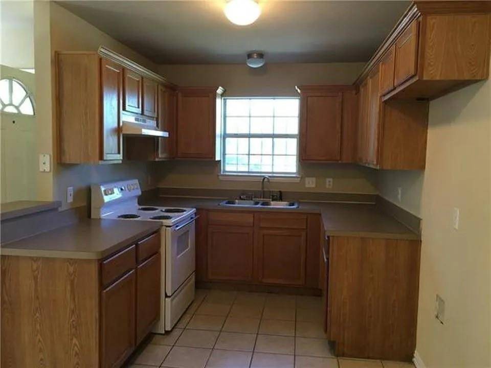 1504 E Mulkey Street, Fort Worth, TX 76104