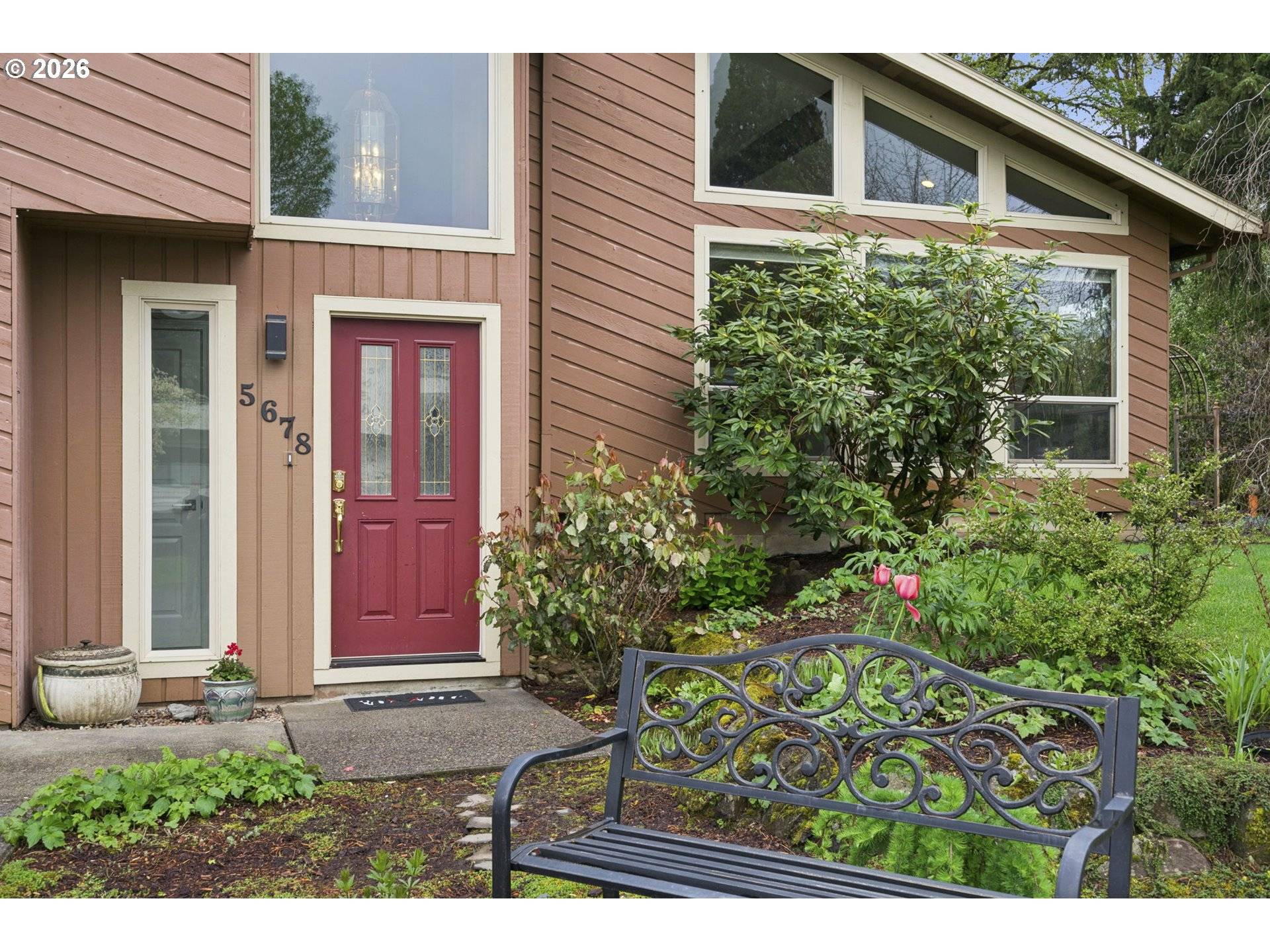 5678 SE BYRON CT, Milwaukie, OR 97267