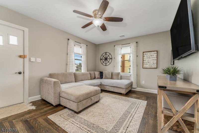 816 North Blvd, Alpha Boro, NJ 08865