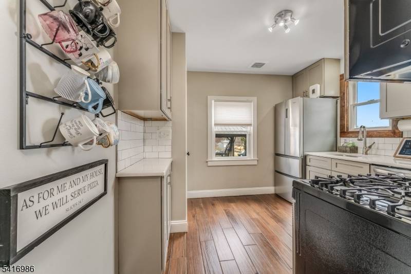 816 North Blvd, Alpha Boro, NJ 08865