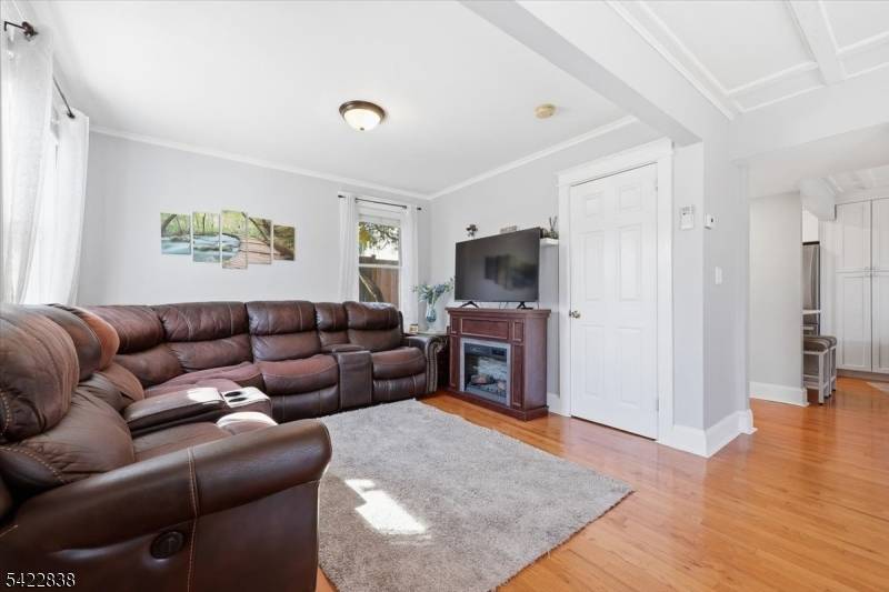 29 Sunset Ave, Butler Boro, NJ 07405