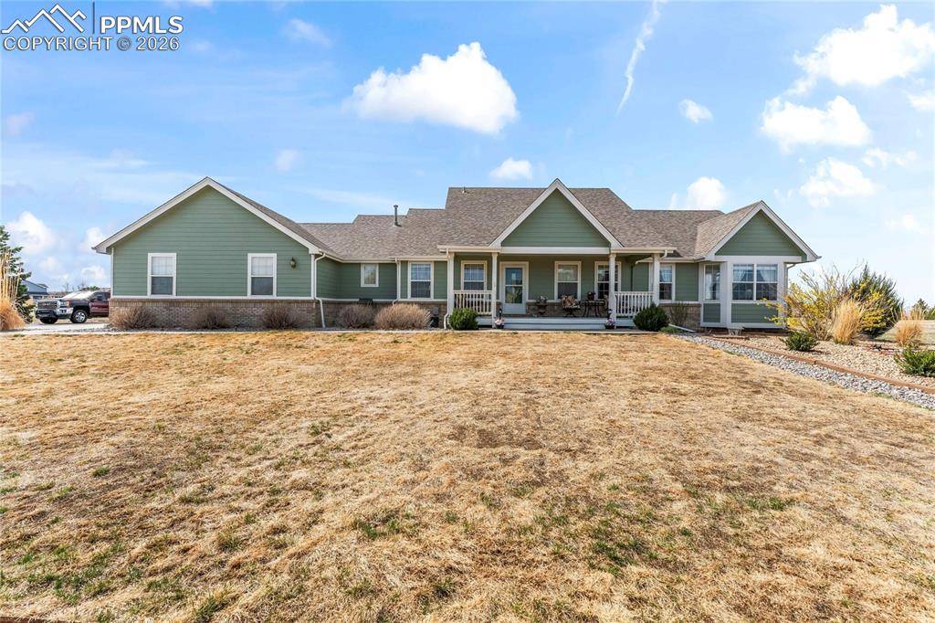 685 Green Gables WAY, Bennett, CO 80102