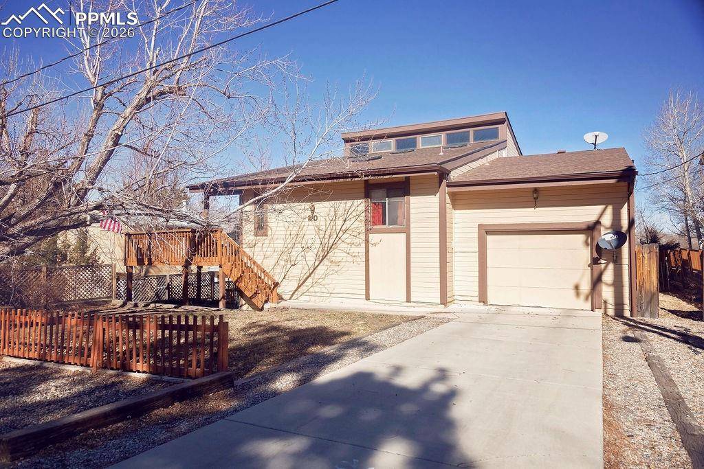 20 Sommerlyn RD, Colorado Springs, CO 80906