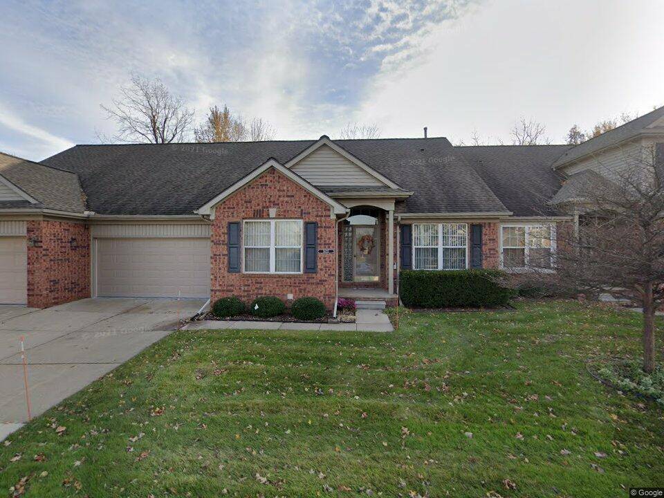 5620 Victory Circle, Sterling Heights City, MI 48310