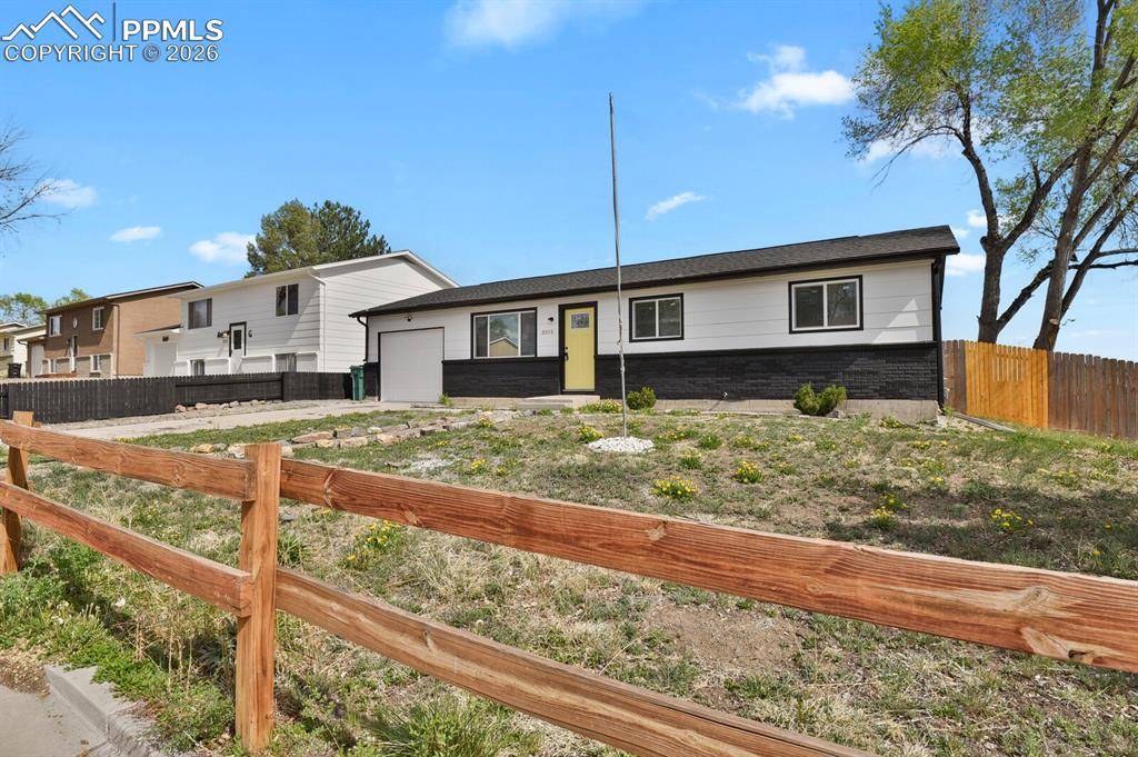 3515 Darkwood PL, Colorado Springs, CO 80910