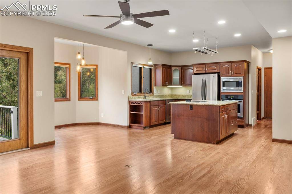 2845 Halleys CT, Colorado Springs, CO 80906