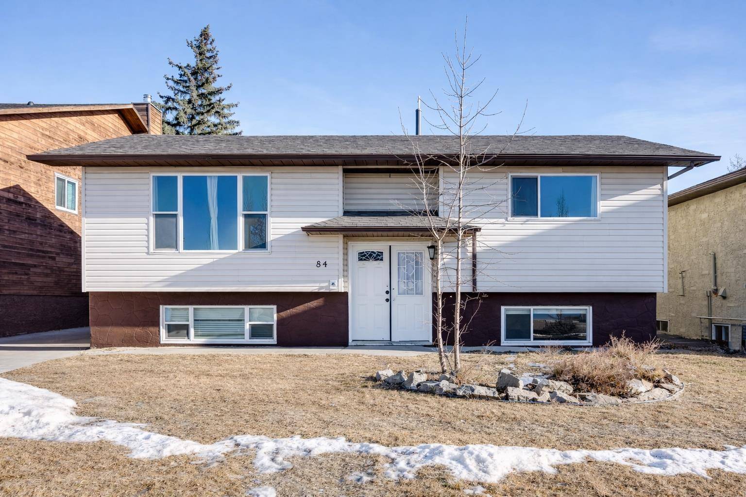 84 Big Springs HL SE, Airdrie, AB T4A 1L3
