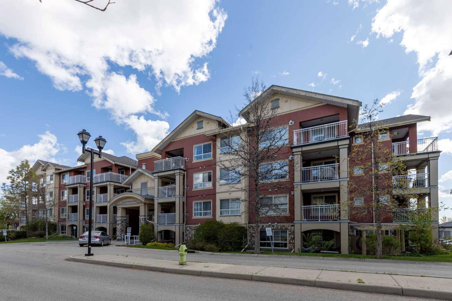 22 Richard PL SW #129, Calgary, AB T3E 7N6