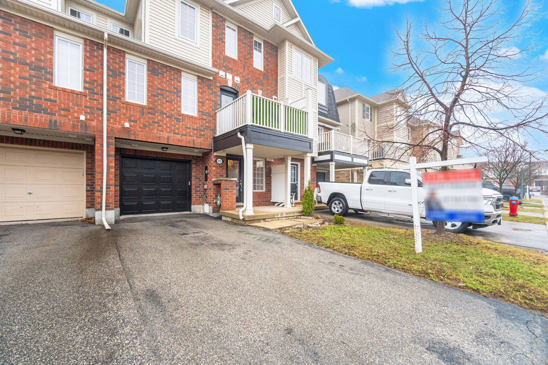 932 Sprague PL, Milton, ON L9T 0K8