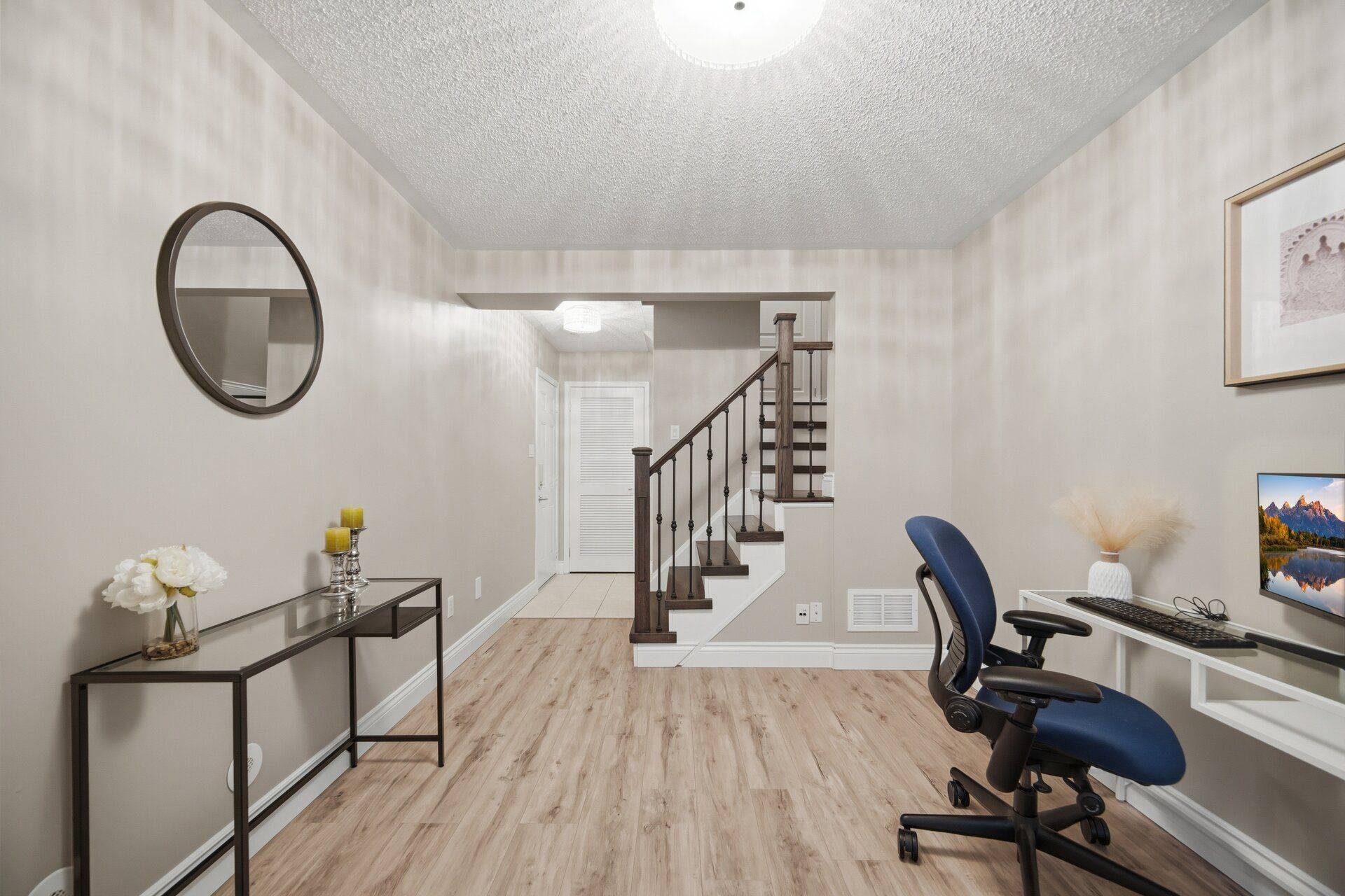 932 Sprague PL, Milton, ON L9T 0K8