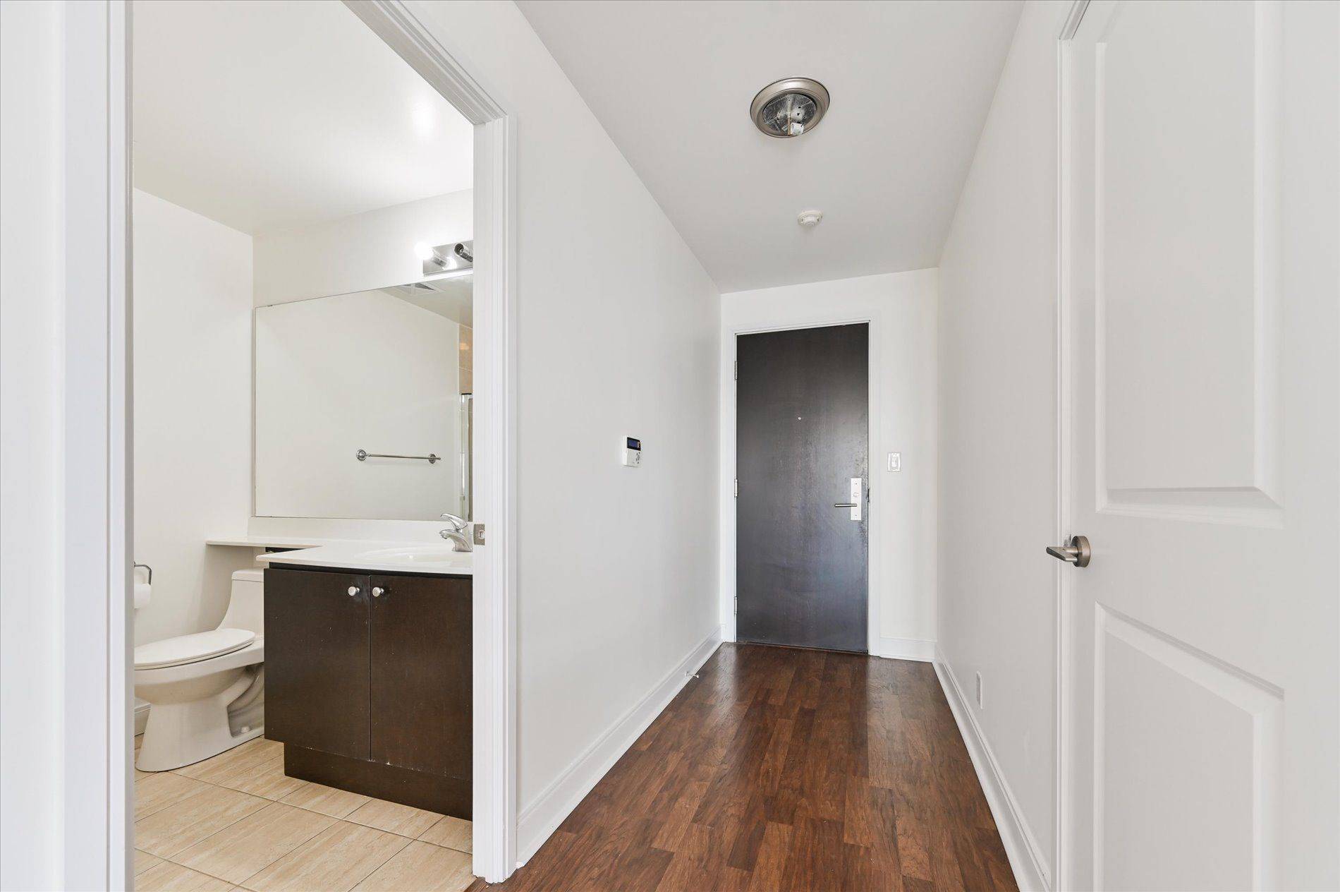 60 Absolute AVE #4502, Mississauga, ON L4Z 0A9