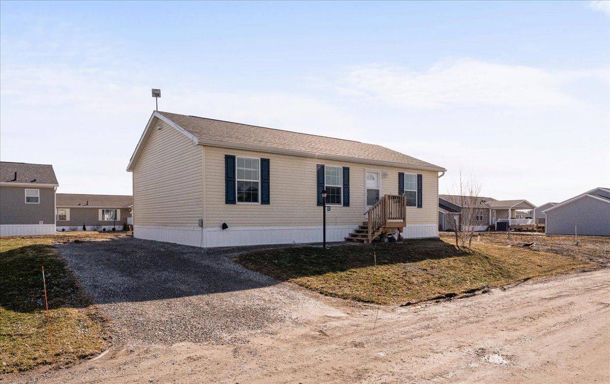 10 BENT WILLOW CT, Haldimand, ON N0A 1L0