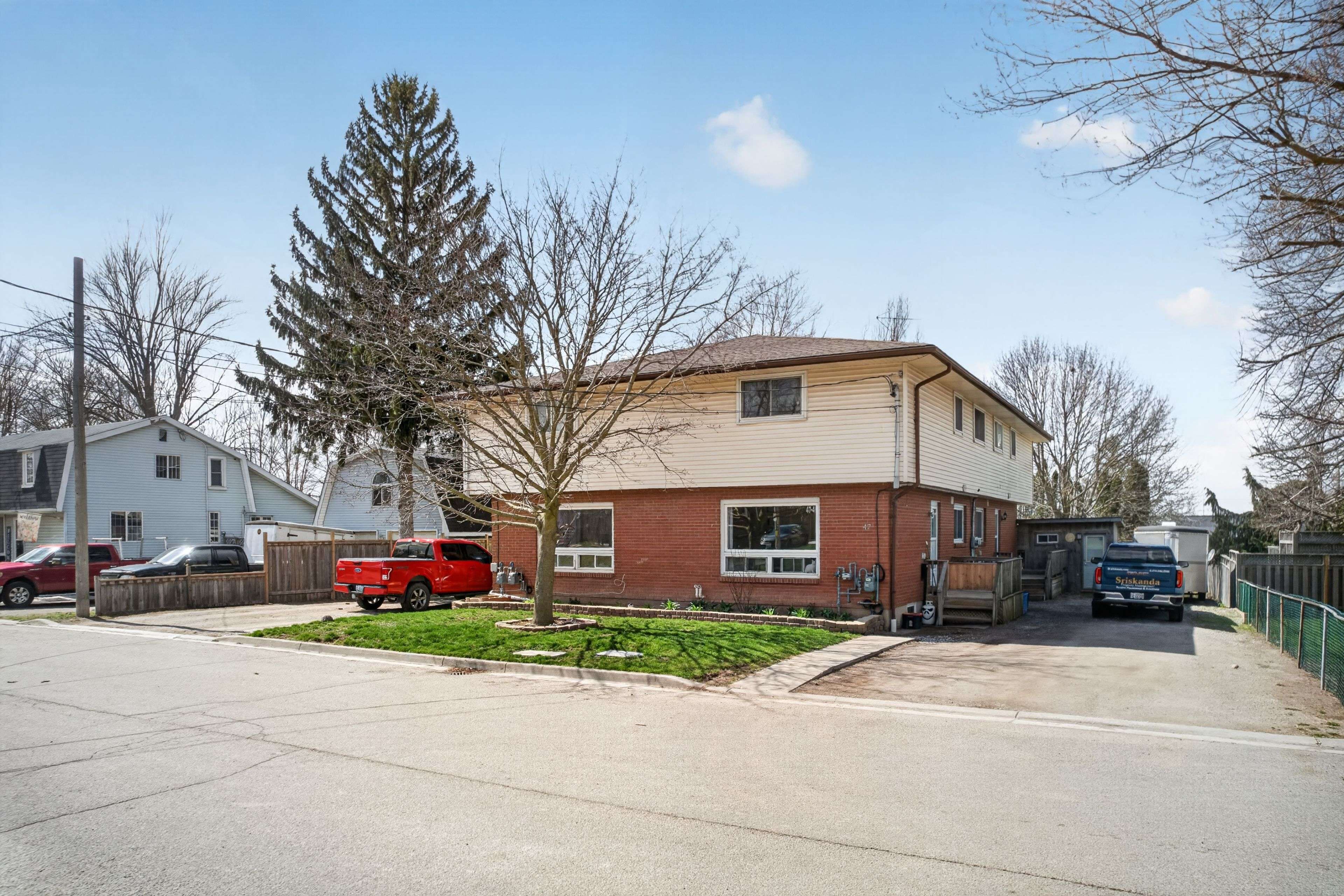 47 Sherman ST, Chatham-kent, ON N0P 1A0
