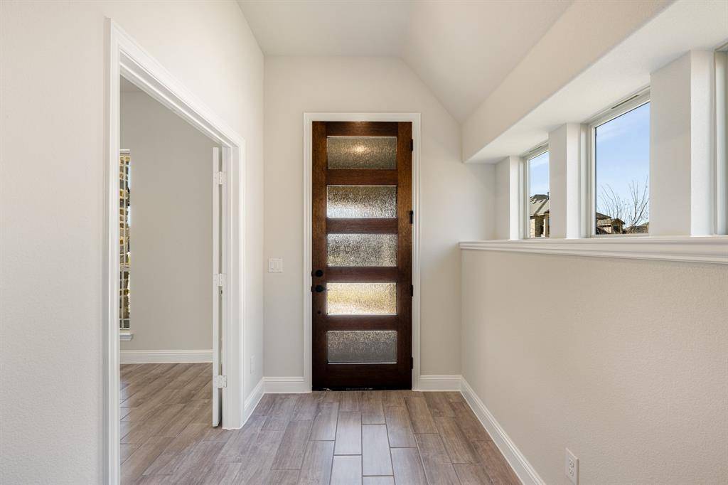 4 Covey Lane, Sanger, TX 76266