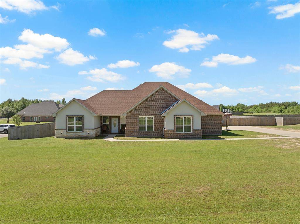 20 County Road 4742, Mount Pleasant, TX 75455