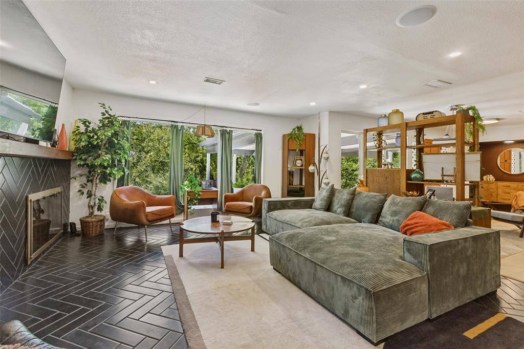 3412 Shady Oaks Drive, Flower Mound, TX 75022