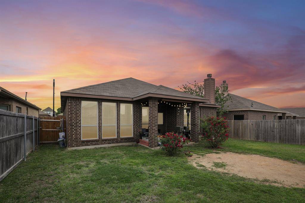 5913 Comanche Peak Drive, Fort Worth, TX 76179