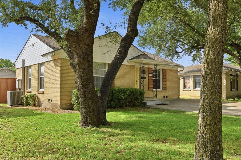 10421 Wood Dale Drive, Dallas, TX 75228