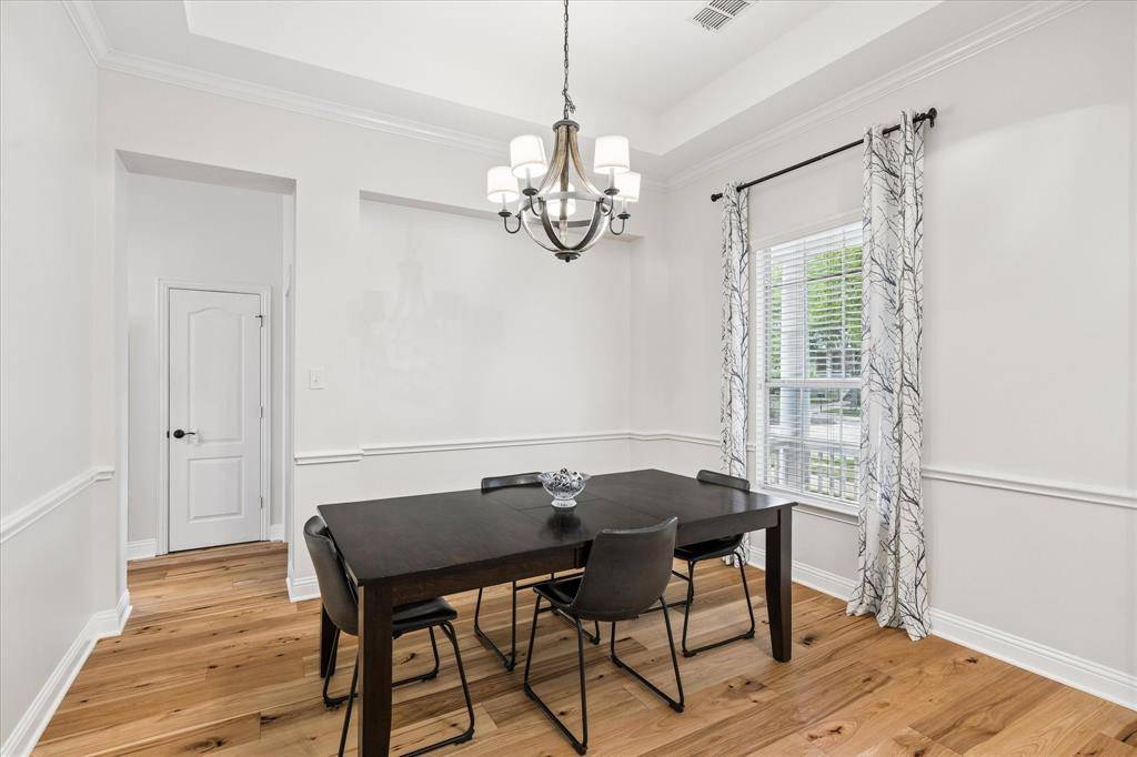 8008 Bridge Street, North Richland Hills, TX 76180