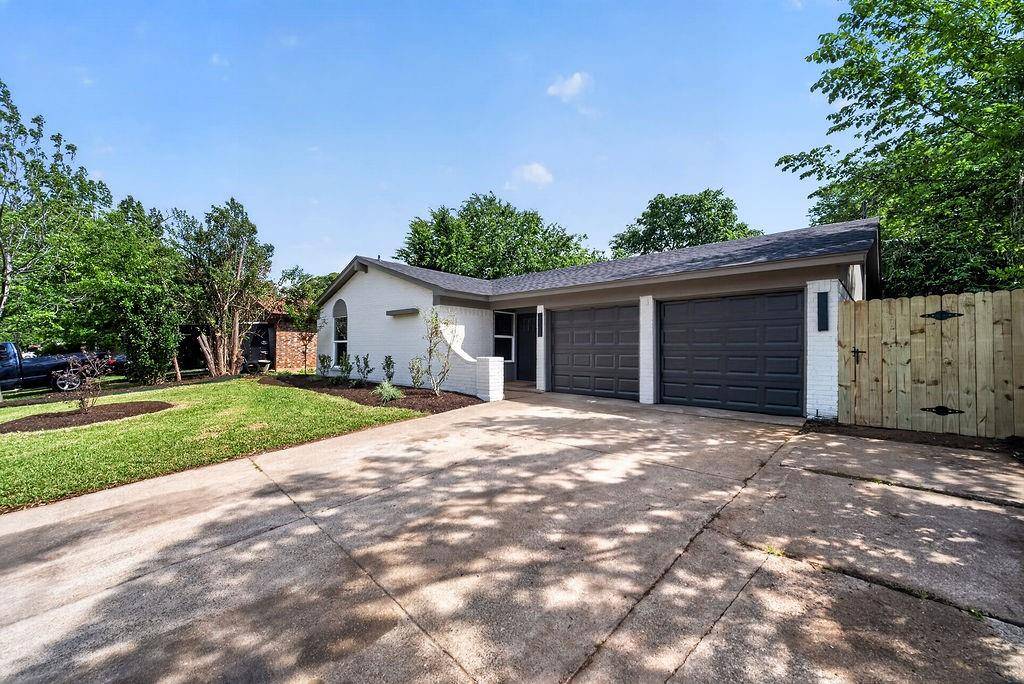 3832 Brambleton Place, Forest Hill, TX 76119