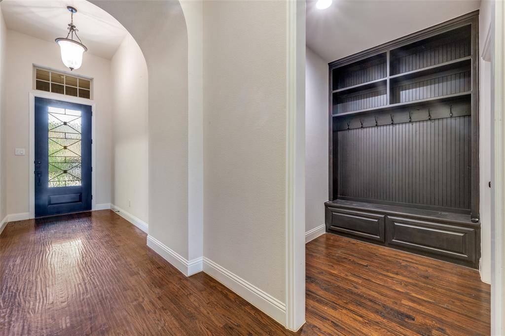 200 Sunrise Drive, Argyle, TX 76226