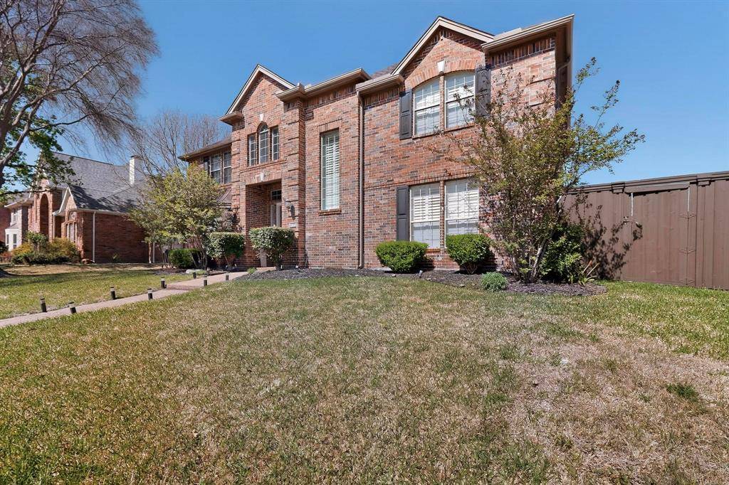2701 Scenic Drive, Plano, TX 75025