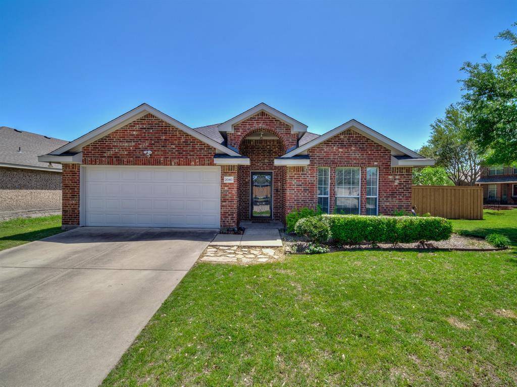 2040 Old Glory Lane, Forney, TX 75126
